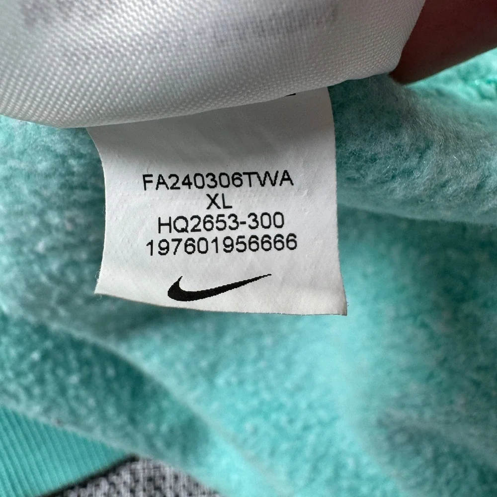 Nike Youth XL Oversized Fleece Crewneck Sweatshirt Teal Embroidered Logo